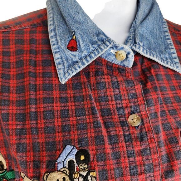 Vintage 90s Christmas Button Up Shirt Womens Size M Red Plaid Teddy Bears Denim - Picture 3 of 7